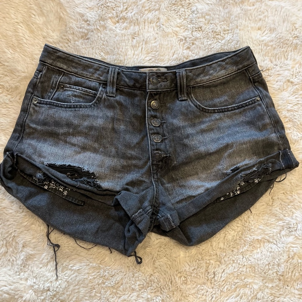 Free people.Super amazing. Ready to let her go to make space. Worn a couple time